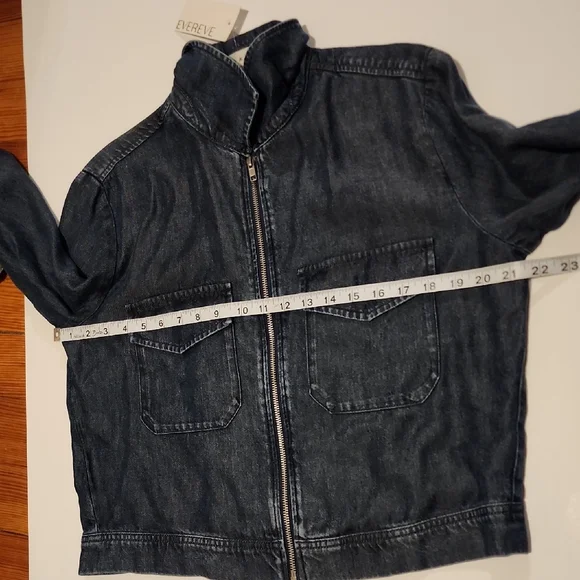 Evereve cloth & stone Flap Pocket Zipper Shacket In Horizonwash Medium - Picture 11 of 12